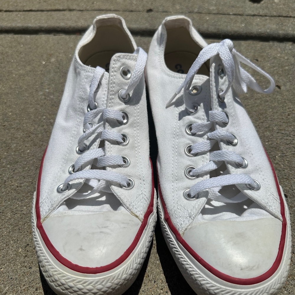 White womens converse size 9.5